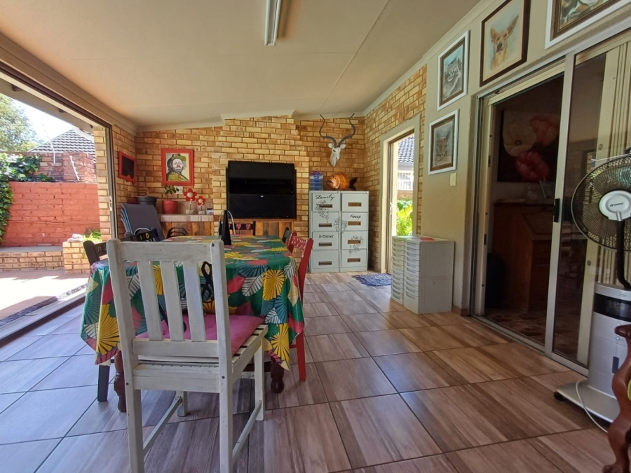 3 Bedroom Property for Sale in Stilfontein North West